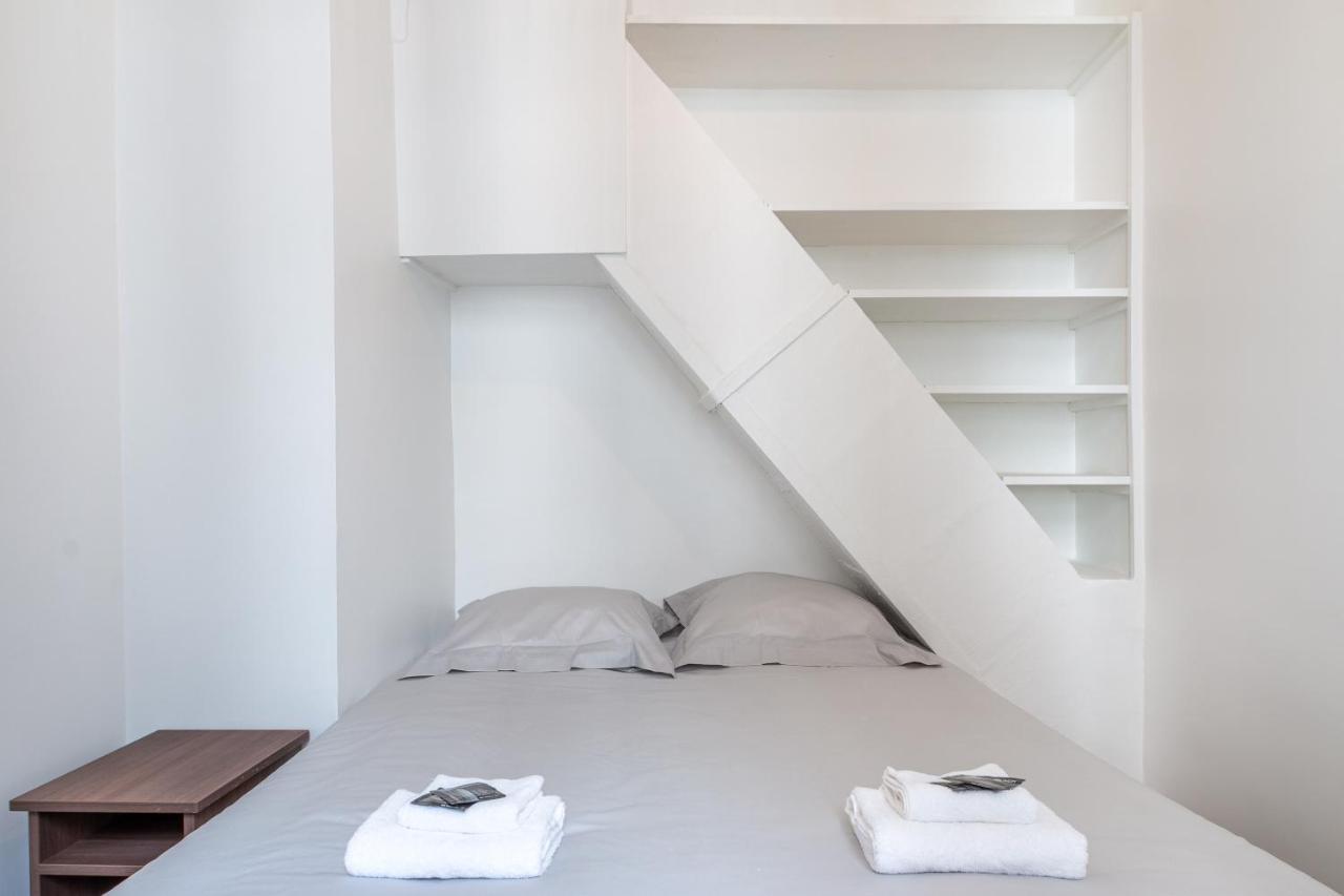Appartement Metro Alexandre Dumas Paris Exterior photo